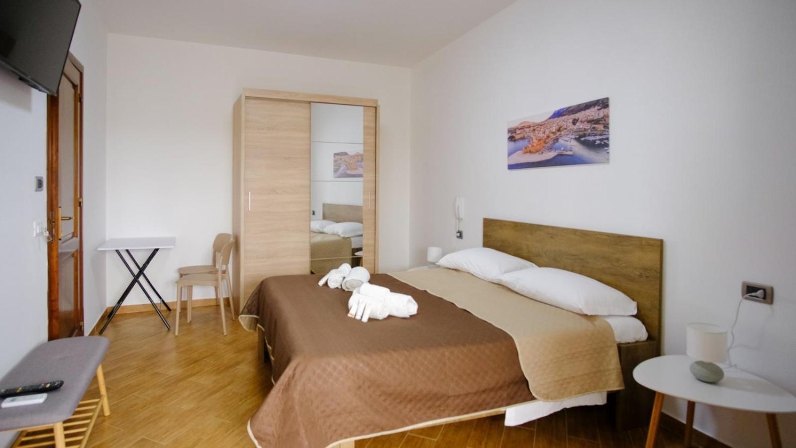 Sofia Rooms Кастелламмаре-дель-Голфо Экстерьер фото