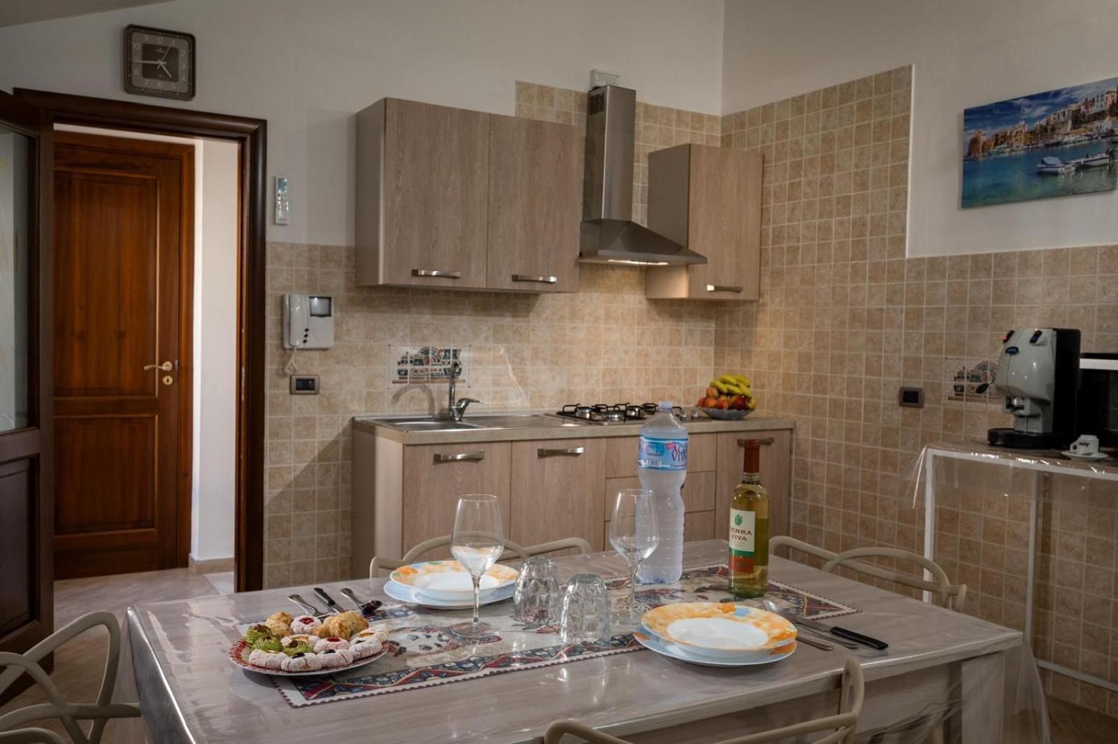 Sofia Rooms Кастелламмаре-дель-Голфо Экстерьер фото